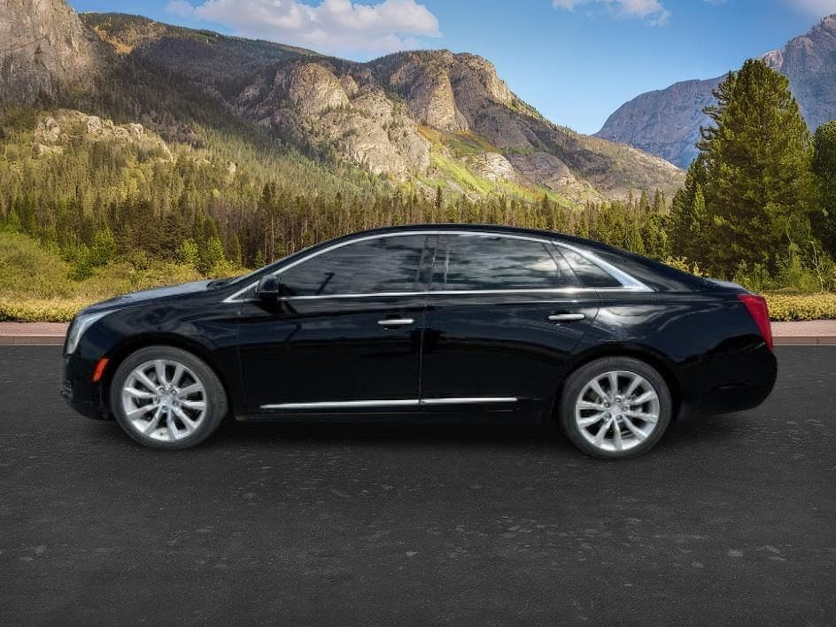 2016 CADILLAC XTS