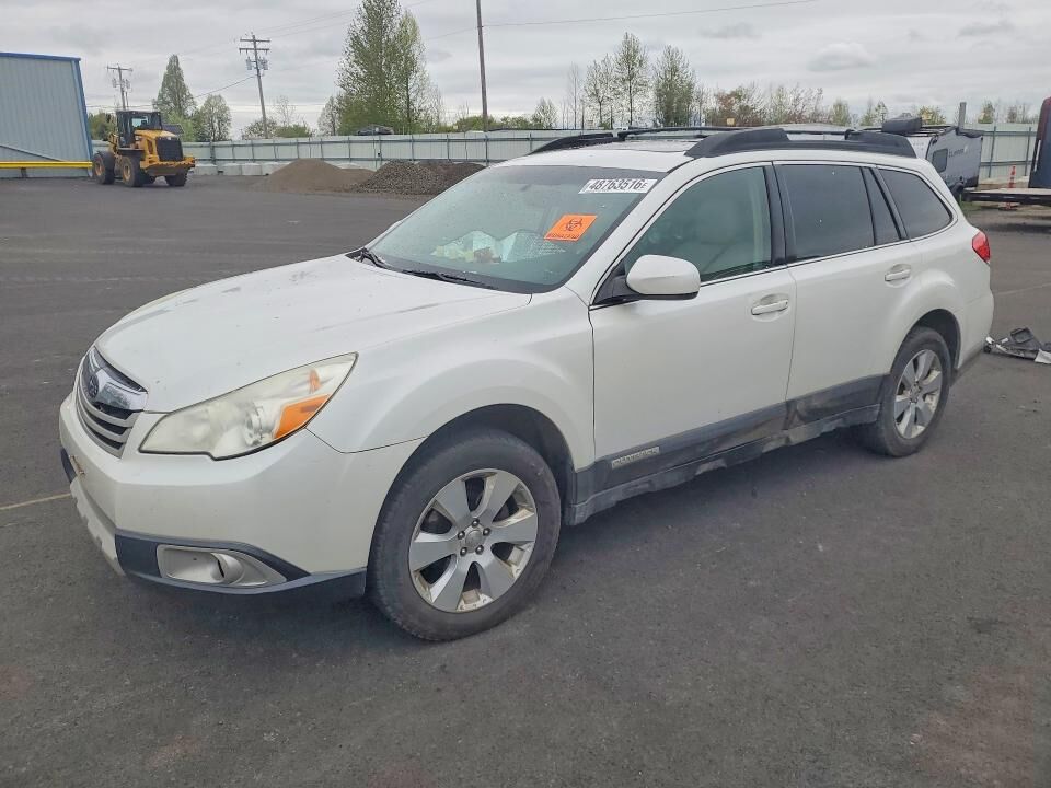 2010 SUBARU Outback