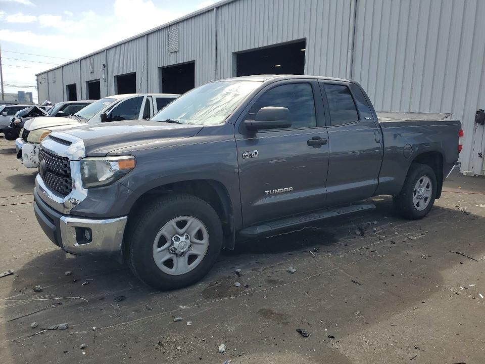2018 TOYOTA Tundra