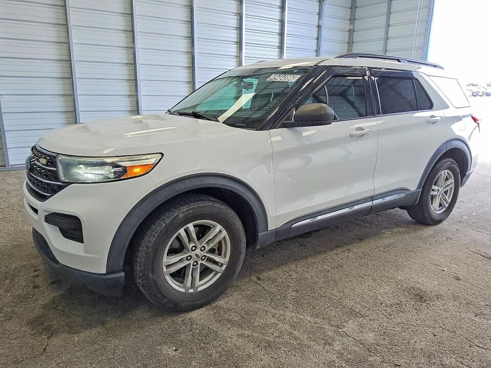 2021 FORD Explorer