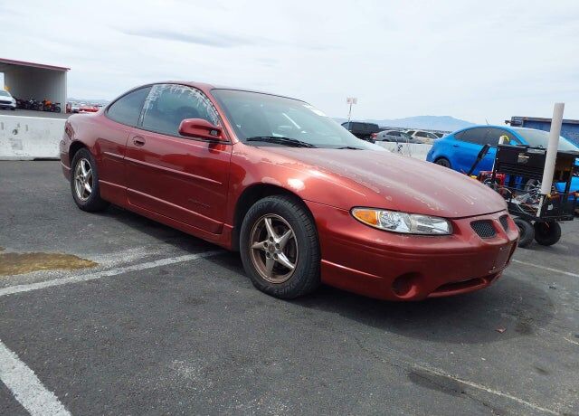 2000 PONTIAC Grand Prix
