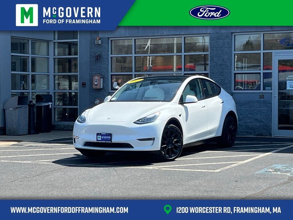 2022 TESLA Model Y