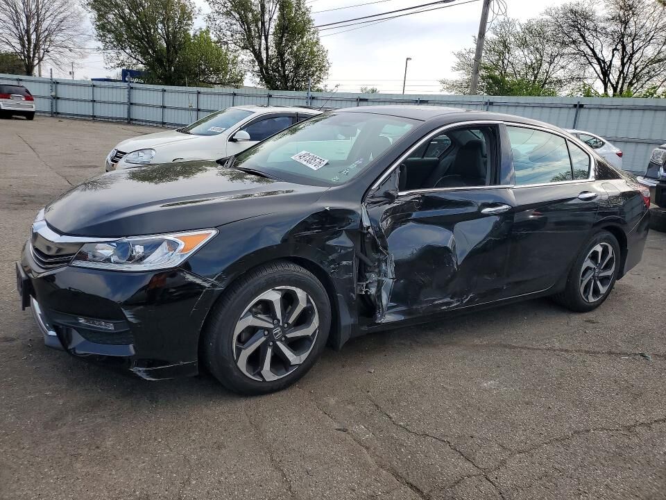 2017 HONDA Accord