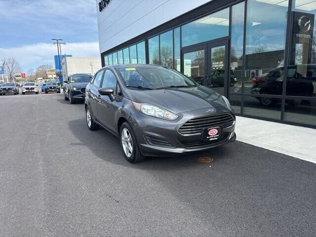 2018 FORD Fiesta