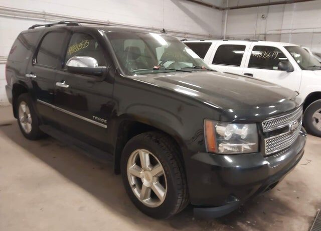2011 CHEVROLET Tahoe