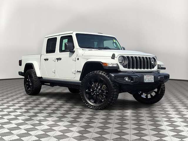 2024 JEEP Gladiator