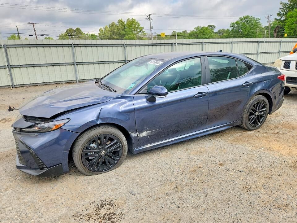 2026 TOYOTA Camry