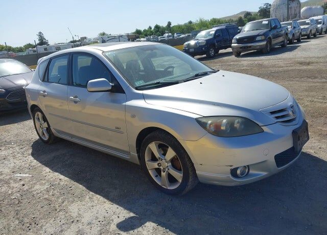 2004 MAZDA Mazda3