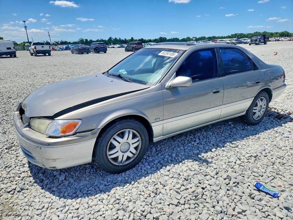 2001 TOYOTA Camry