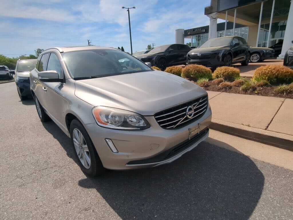 2016 VOLVO XC60