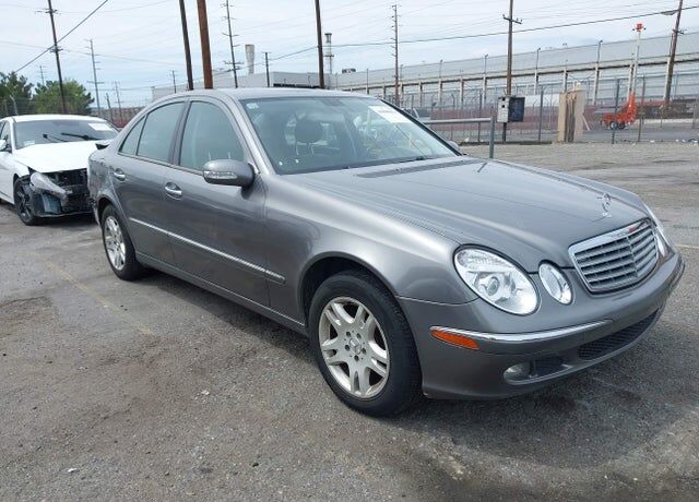 2005 MERCEDES-BENZ E-Class