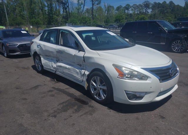 2014 NISSAN Altima