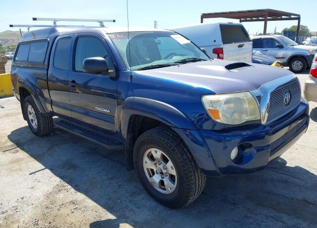 2005 TOYOTA Tacoma