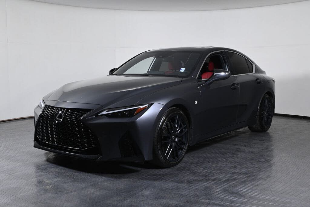 2023 LEXUS IS