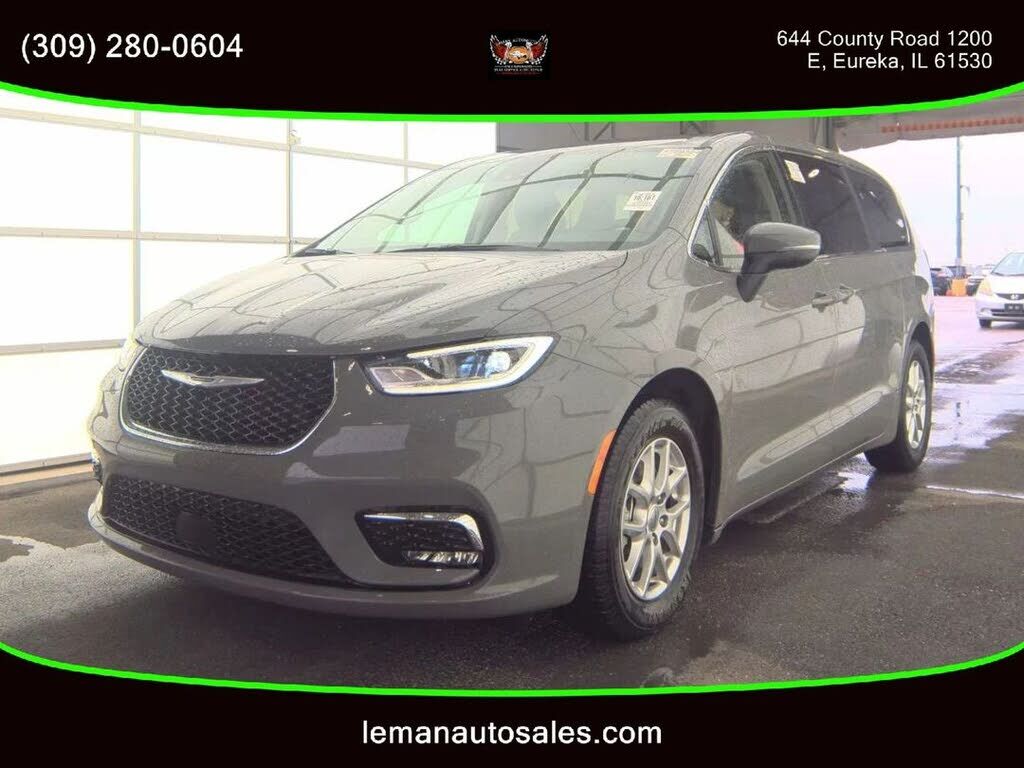 2023 CHRYSLER Pacifica