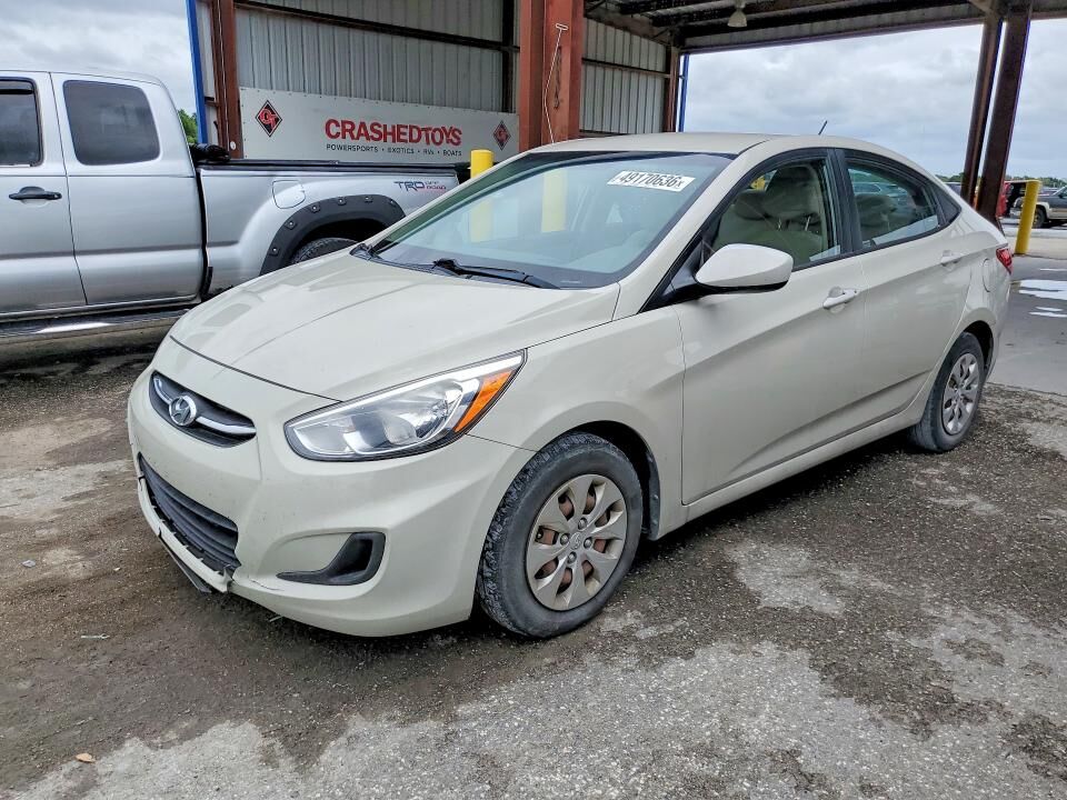 2015 HYUNDAI Accent