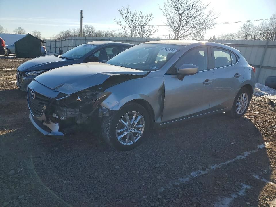 2014 MAZDA Mazda3