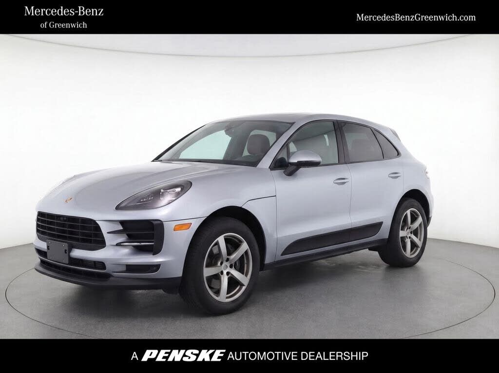 2020 PORSCHE Macan