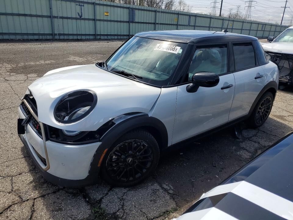 2025 MINI Hardtop