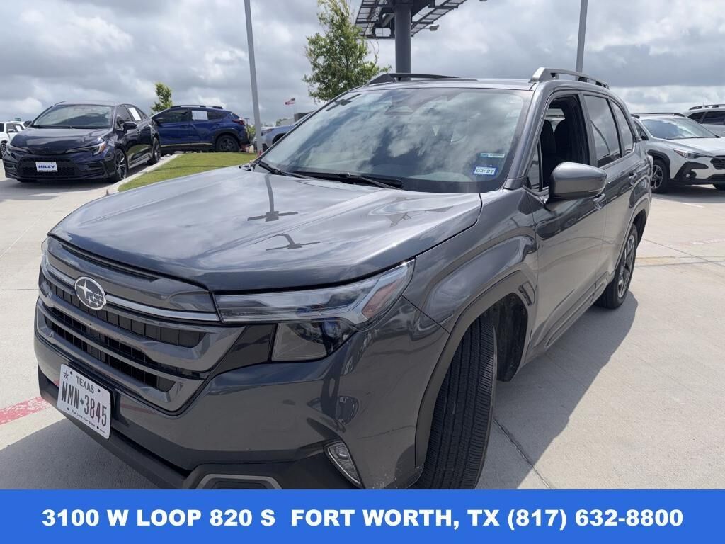 2025 SUBARU Forester