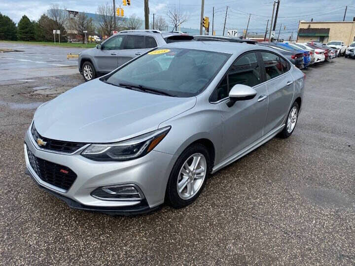 2018 CHEVROLET Cruze