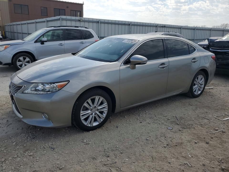 2015 LEXUS ES