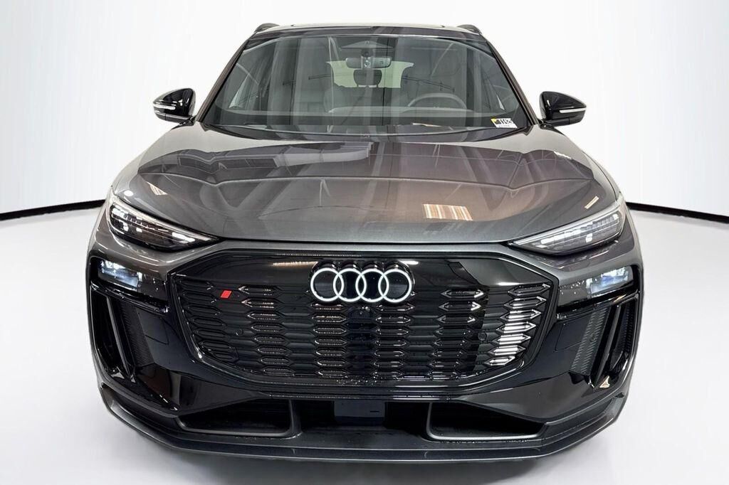 2027 Audi SQ6