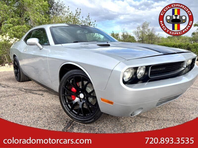 2009 DODGE Challenger