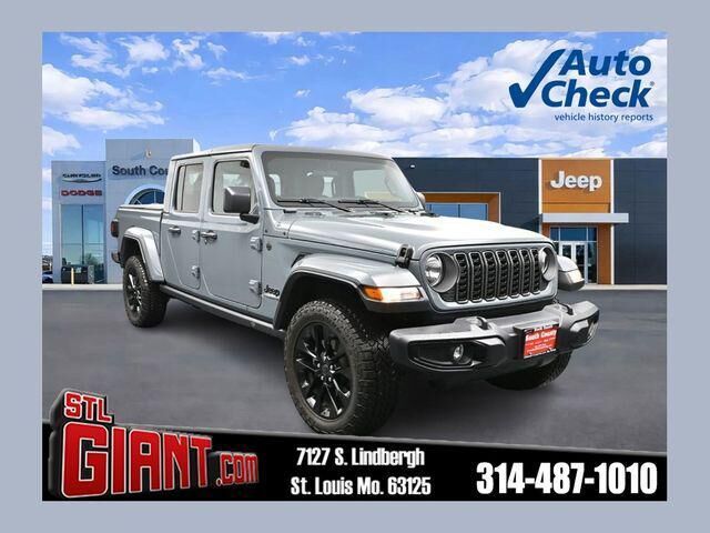 2025 JEEP Gladiator