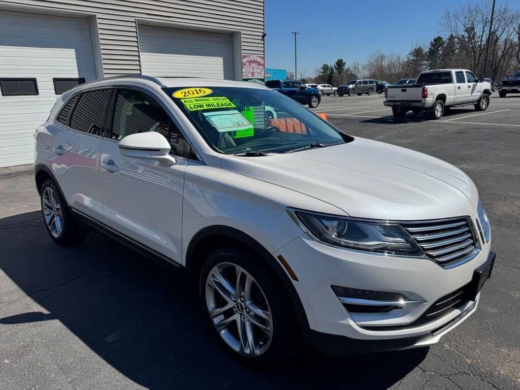 2016 LINCOLN MKC