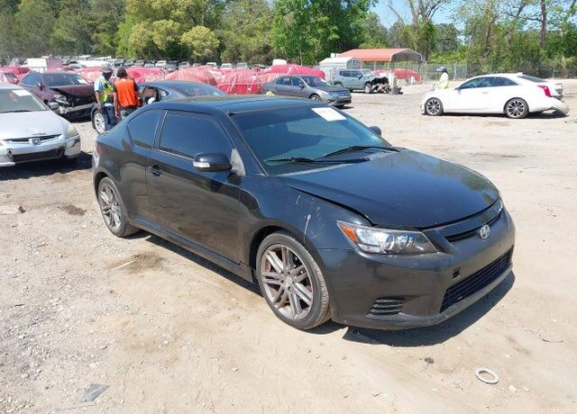 2013 TOYOTA SCION