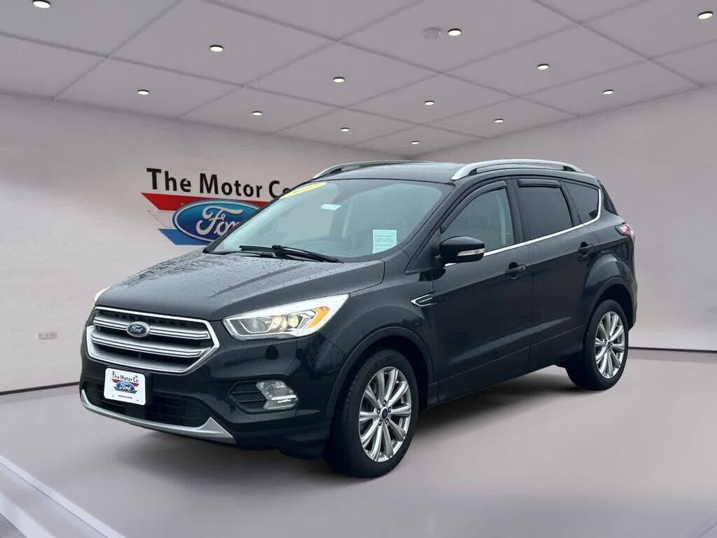 2017 FORD Escape