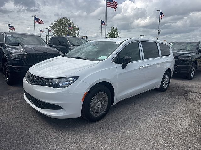 2026 CHRYSLER Voyager