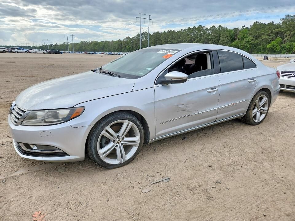 2013 VOLKSWAGEN Passat