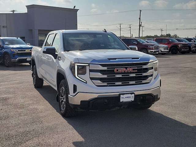 2023 GMC Sierra