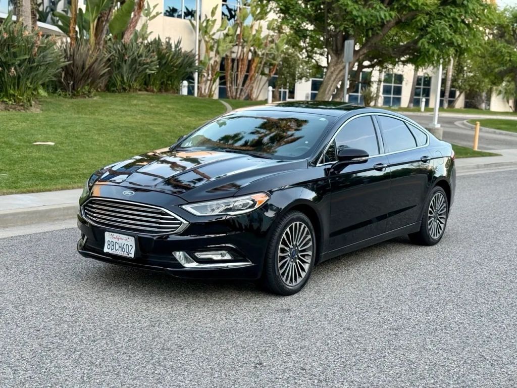 2017 FORD Fusion