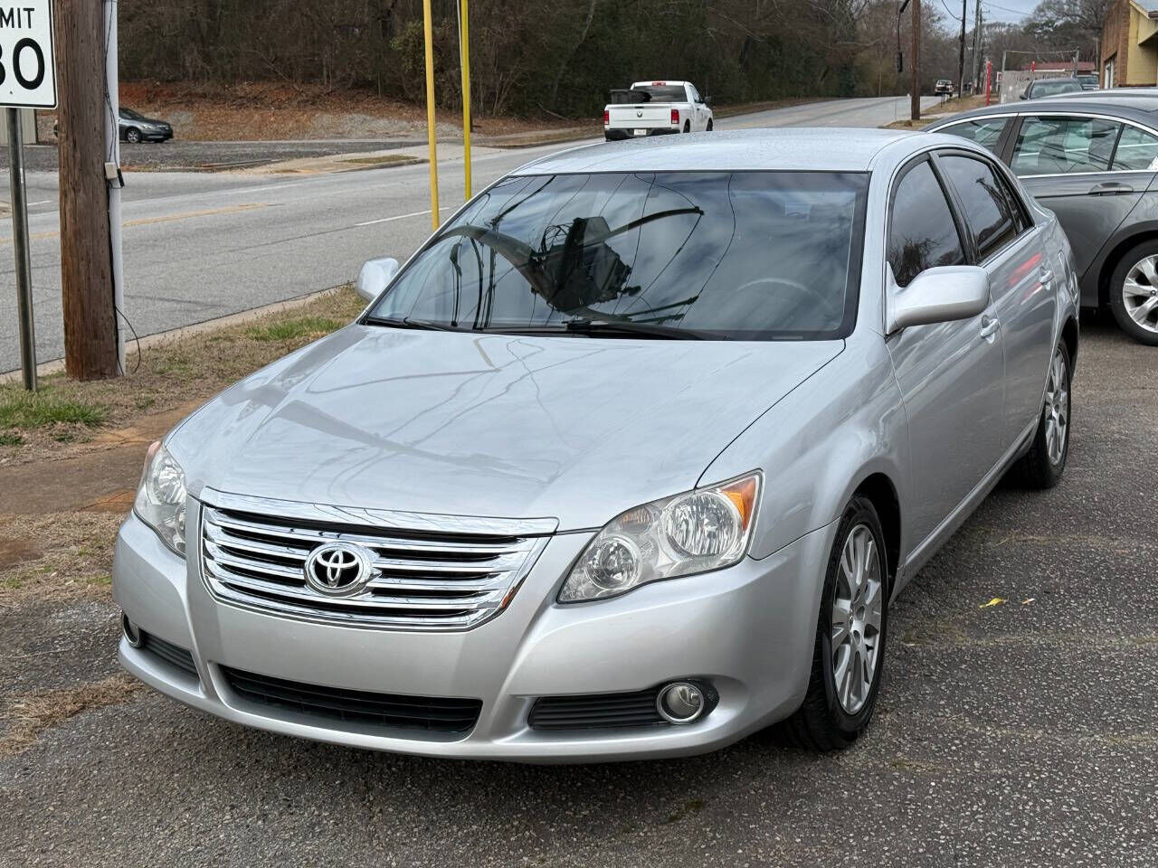 2008 TOYOTA Avalon