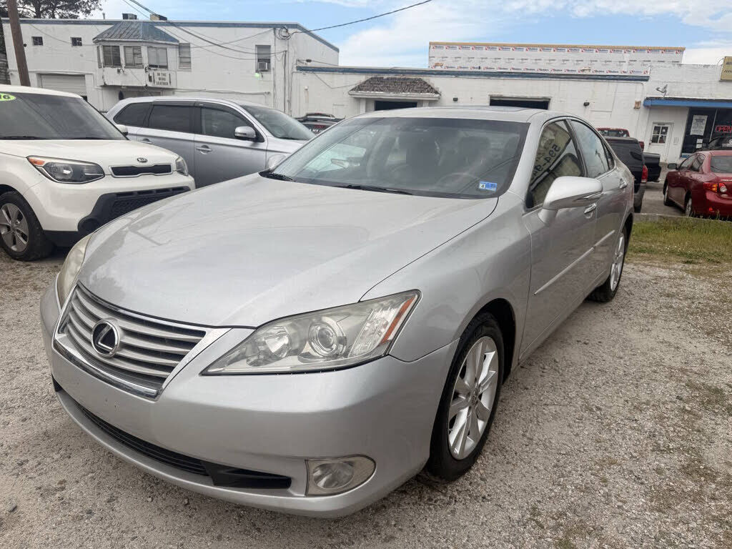 2011 LEXUS ES