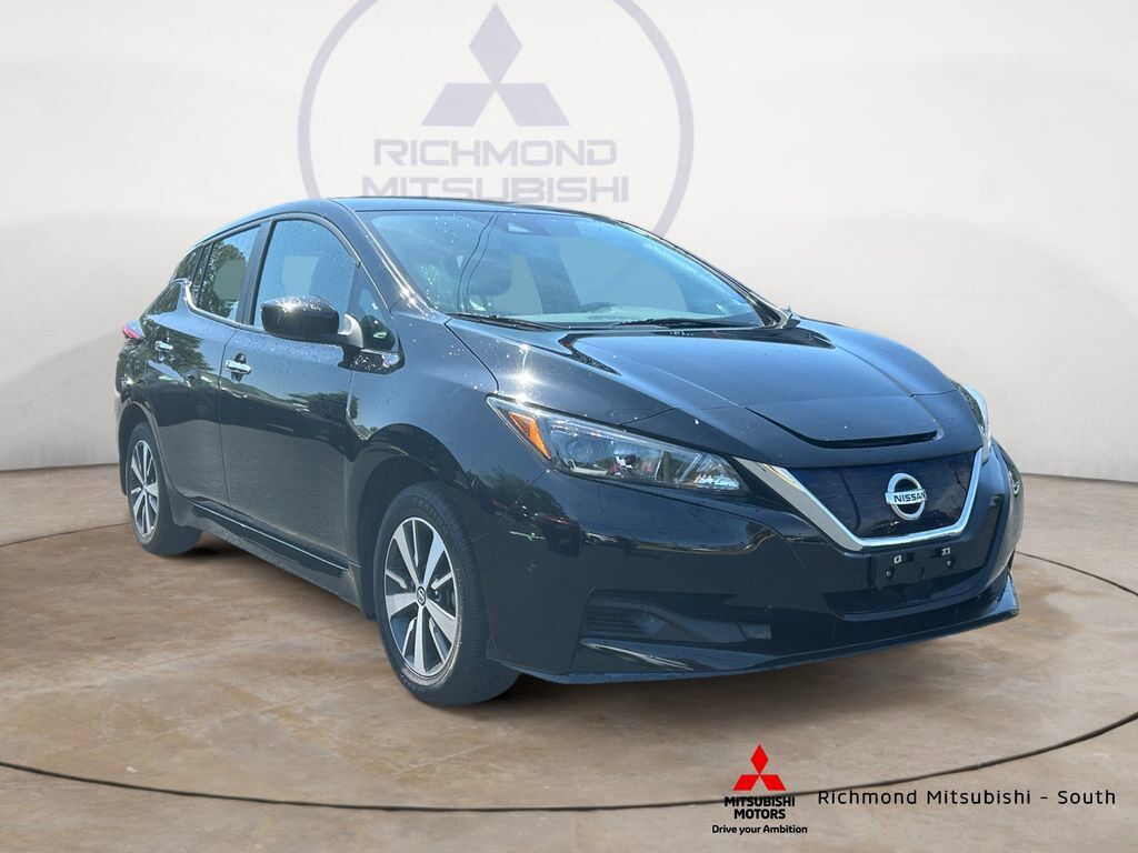 2022 NISSAN Leaf