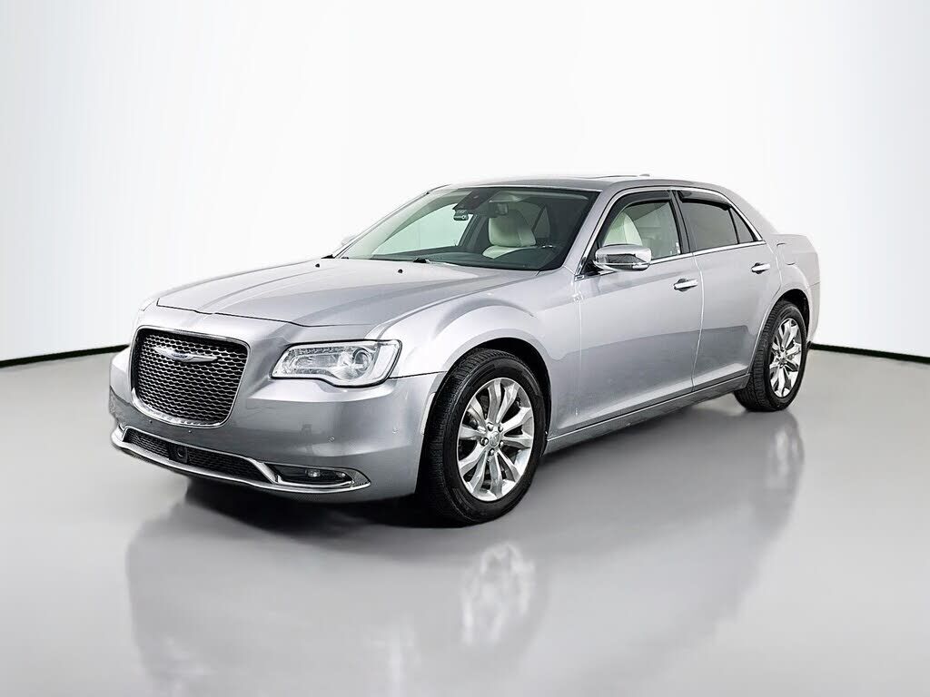2018 CHRYSLER 300