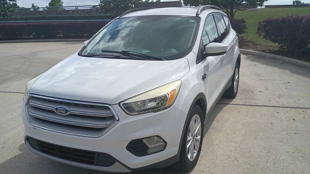 2018 FORD Escape