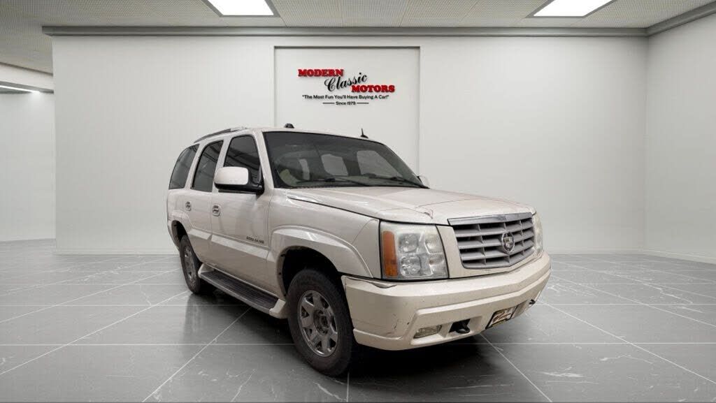 2004 CADILLAC Escalade