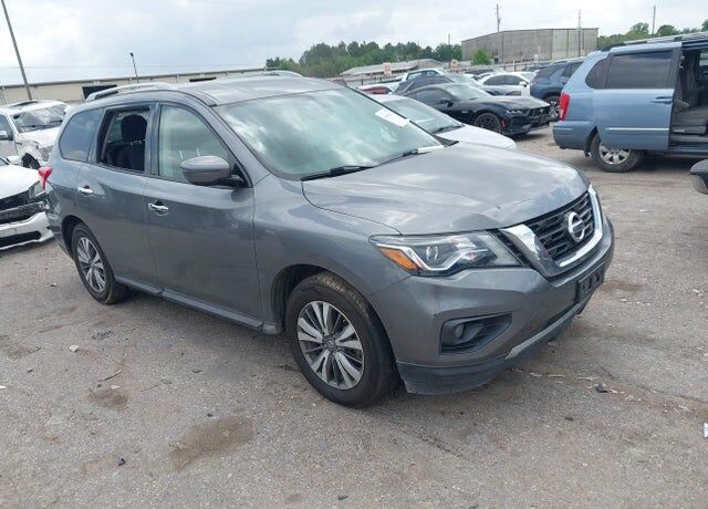 2019 NISSAN Pathfinder