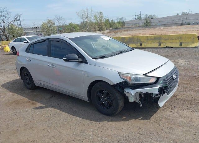 2017 HYUNDAI Ioniq