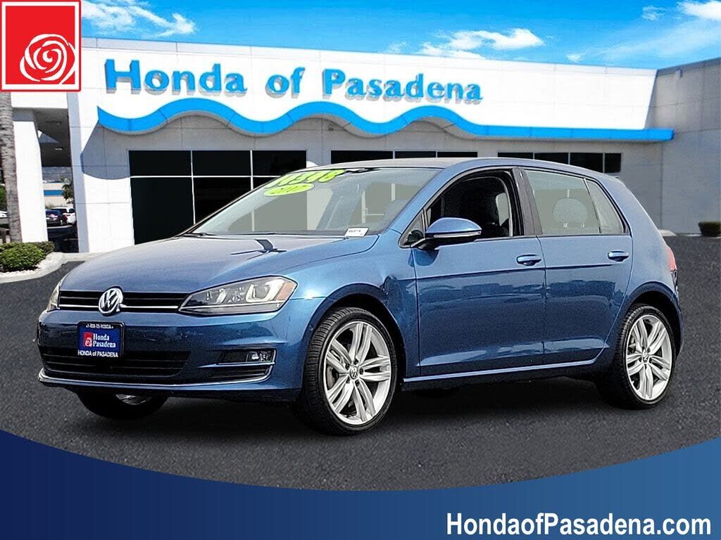2017 VOLKSWAGEN Golf