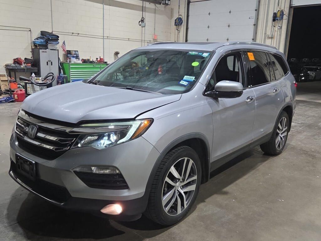 2018 HONDA Pilot