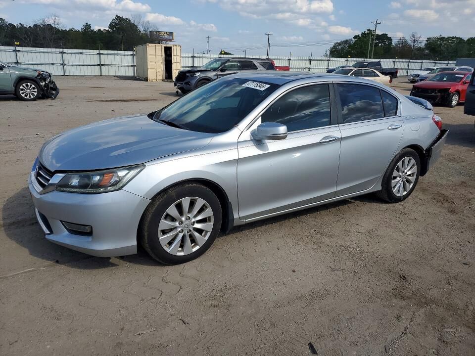 2013 HONDA Accord