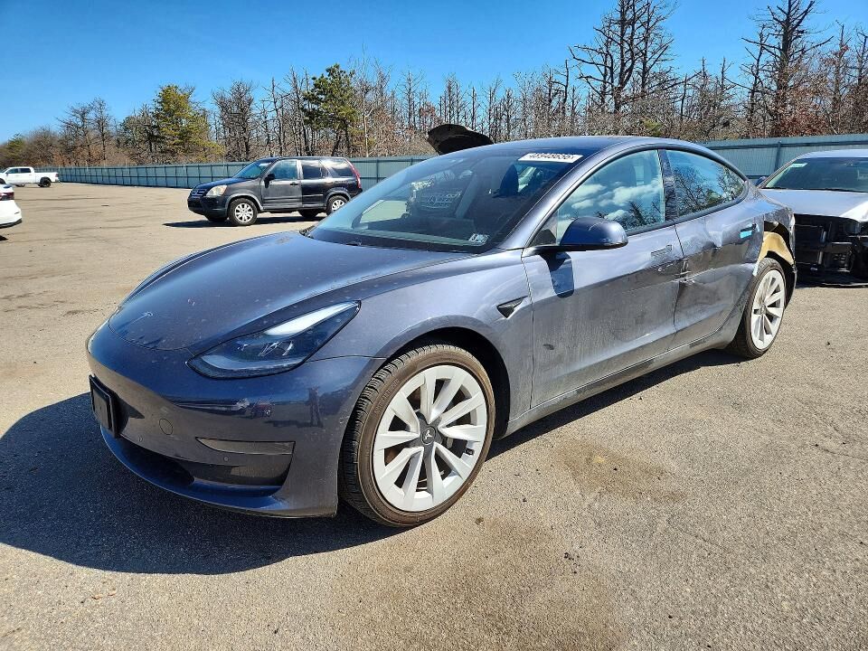 2021 TESLA Model 3