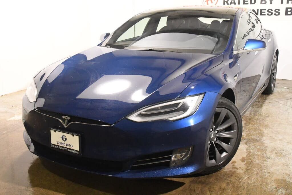 2020 TESLA Model S