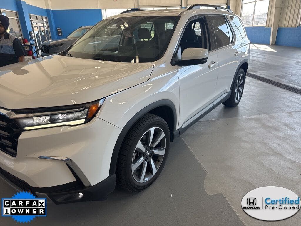 2023 HONDA Pilot